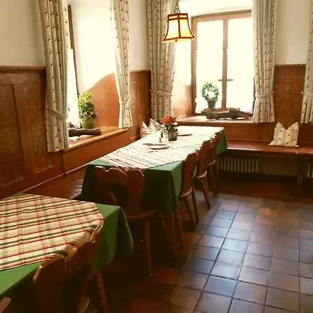 Zum Rassen Gæstehus Garmisch-Partenkirchen