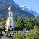 Zum Rassen Garmisch-Partenkirchen