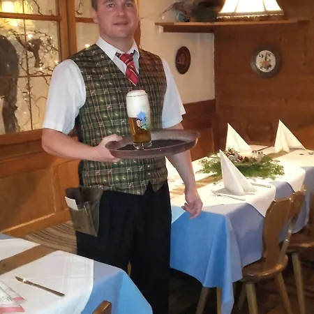 Zum Rassen Pensión Garmisch-Partenkirchen