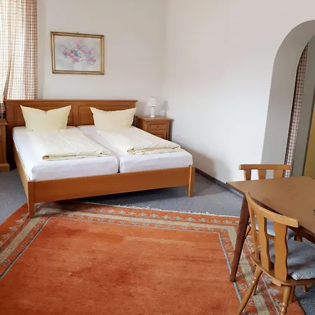 Pensión Zum Rassen Garmisch-Partenkirchen