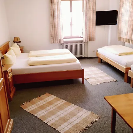 Pensión Zum Rassen 3*